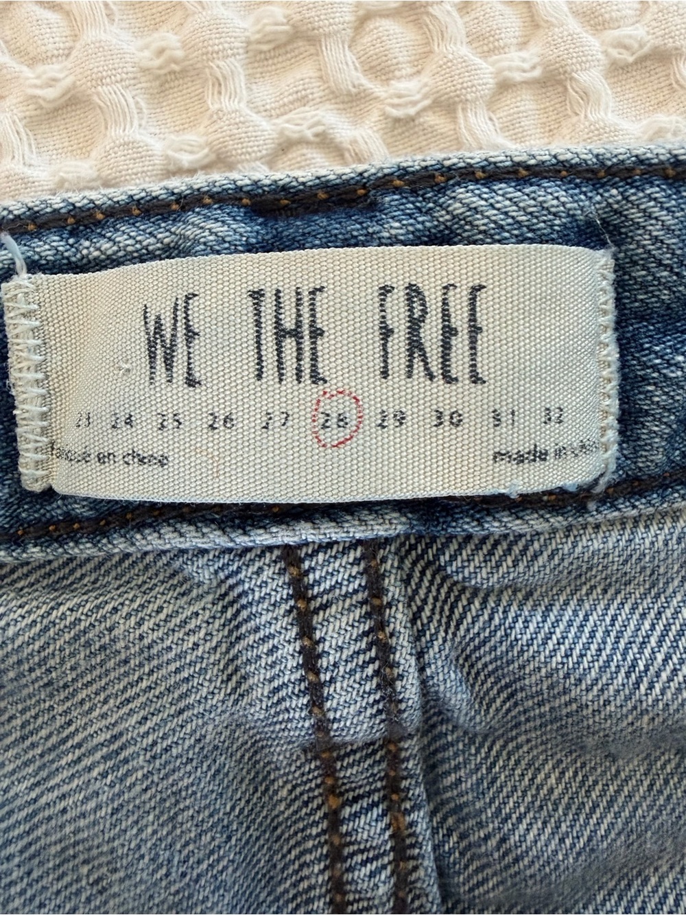 We The Free Raw Hem Flare Jeans Light Wash Size 28 - Picture 3 of 14